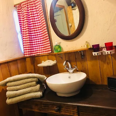 Δωμάτια σε οικογενειακή κατοικία Mante Et Nana *